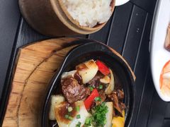 牛腩牛筋煲-大茴香越法料理(SOHO复兴店)