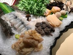 -余欢领鲜火锅(新街口店)