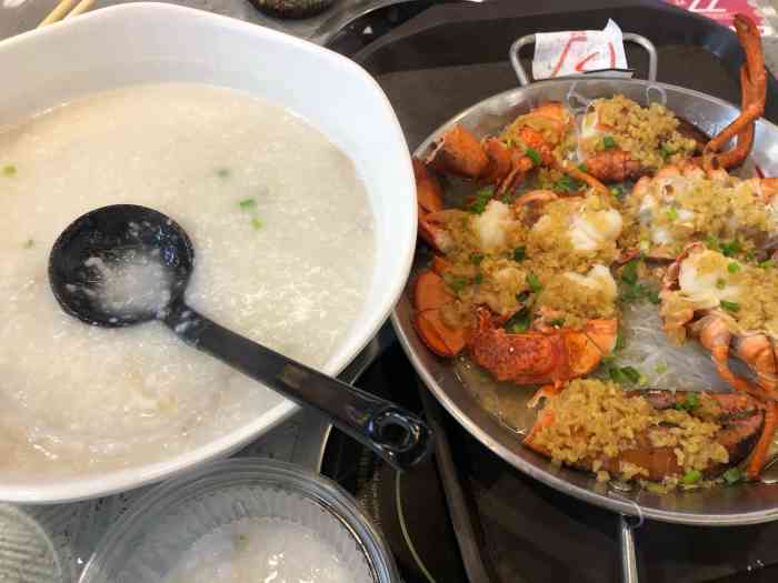 宁家鲜生(三祺广场店)-"198的大龙虾好棒,点的是避风塘炒,上面.