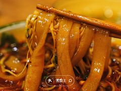 -拈签一笑黄牛肉辣卤串串