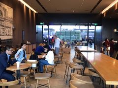 用餐区-星巴克(成都东站店)