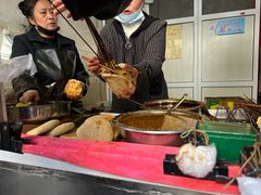 -老鼓楼麻辣烫夹馍