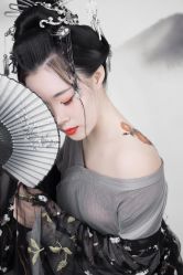 -盘子女人坊生日照·摄影馆(华强店)