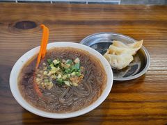 -金枫锅贴(滨江·凯旋门店)