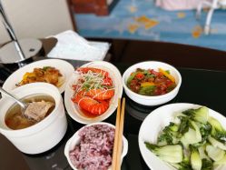 -臻康乃馨月子中心(凯宾斯基店)