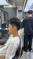 -藤野造型•烫染专业店
