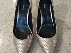 -莱靓奢侈品洗护改衣店(新世界百货崇文店)