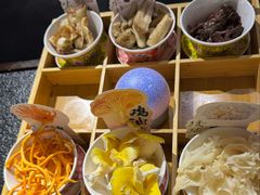-菌自由丨野生菌火锅特色庭院餐厅(丽江古城店)