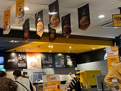 -麦当劳(新达汇三林店)
