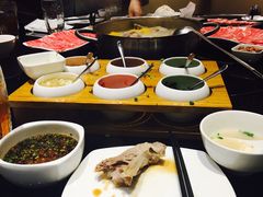 -官也街澳门火锅(新源里店)
