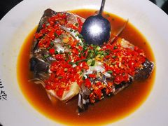 剁椒鱼头王-慕湘精致湖南菜(水贝店)