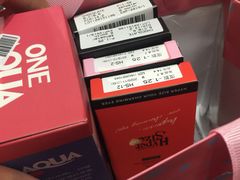 -4inlook美目美佳隐形眼镜店(恒隆广场店)