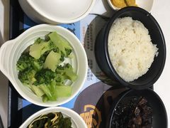 -老娘舅餐厅(黄龙体育中心店)