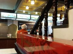 -阿水狮猪脚大王(台中公园店)
