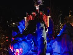 -七彩云南欢乐世界