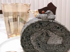 黑芝麻蛋糕卷-KK BAKERY烘焙