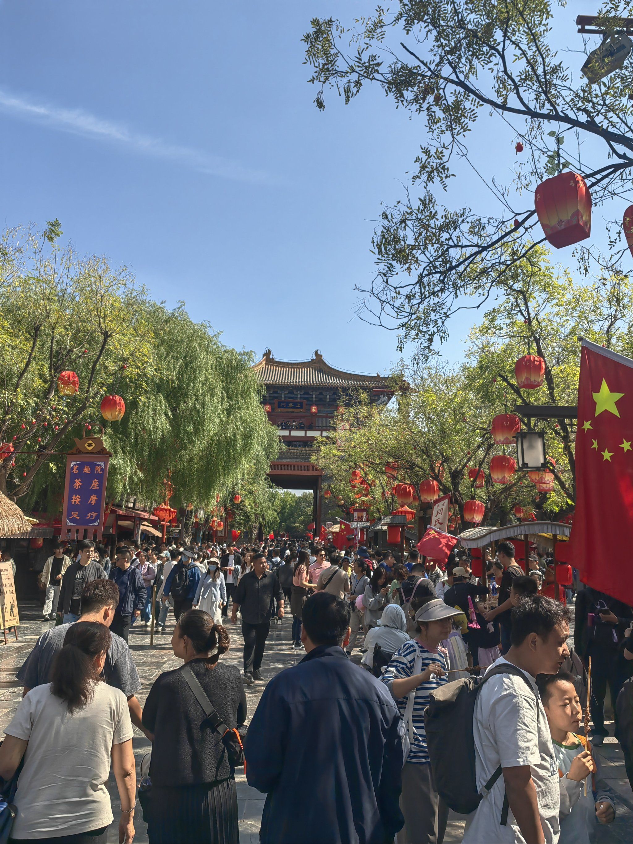 清明上河园～相机拍的