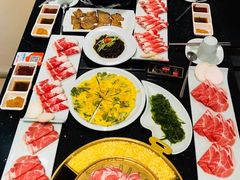 -猪啊牛呀羊啊铜盘烤肉(正大广场店)