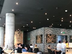 大堂-星巴克臻选(湖滨道店)