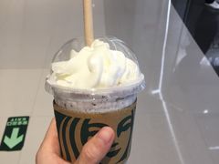-星巴克臻选(深圳龙华红山天虹店)