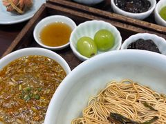 -蟹上黄·蟹黄面·江南糖水(人民广场店)