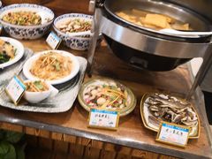 -洁神饭庄·海鲜·青岛菜·30年老字号(五四广场店)