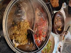 -阿瓦山寨·湘菜现炒·剁椒鱼头王(咸阳总店)