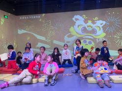 -小鸡哆哆故事屋·儿童乐园(嘉里城店)