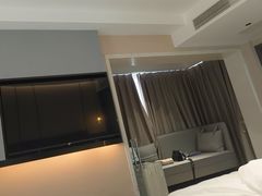-晴天里酒店(春熙路太古里店)