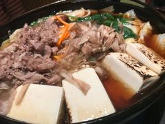 -山川小町·极番烧肉(新地假日广场店)