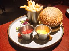 香浓蘑菇牛肉汉堡-bluefrog蓝蛙(水游城店)