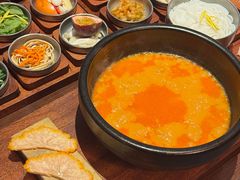 -银米·云南传统过桥米线(双廊黑金冠店)