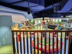 -MELAND CLUB亲子乐园•派对(虹桥万象城店)