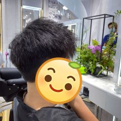 -Kraemer Paris  苏豪路易士·嘉玛发廊