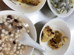 -芳婆糕团店(王府大街店)