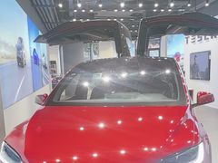 -TESLA 特斯拉(上海太古汇体验店)