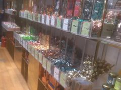 -VENCHI 闻绮(上海佛罗伦萨小镇店)