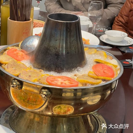 俏佳尝美味馆(丽雅龙城店)