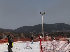 -蓟洲国际滑雪场