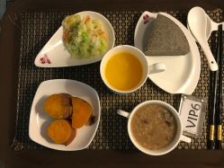 -裕月馨月子中心(滨江店)