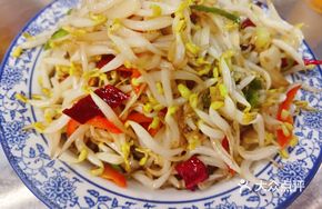 Spicy and Sour Bean Sprouts