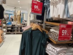 -优衣库(北京万柳华联购物中心店)