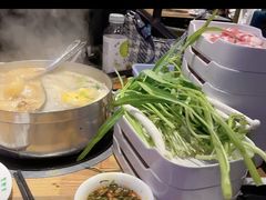 -蒙肥羊·酸汤潮牛·鲜牛肉火锅烤肉自助(岗顶店)
