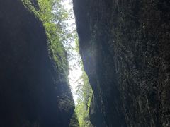 -龙水峡地缝景区