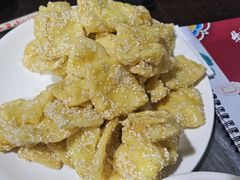 -金卯白肉罩火烧