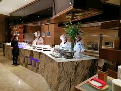 自助取餐区-上海圣诺亚皇冠假日酒店·诺亚厨房