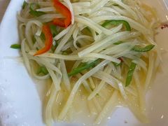青椒土豆丝-怡园饭店-餐厅(四望亭店)