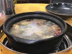 -濠轩阁特色生蚝火锅(水湾路店)