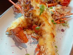 香焗龙虾配自制黑松露酱-上海苏宁宝丽嘉酒店·Cafe Bellagio西餐厅