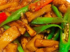 里脊炒鲍菇-大铁勺新津菜(东丽阳光新业广场店)